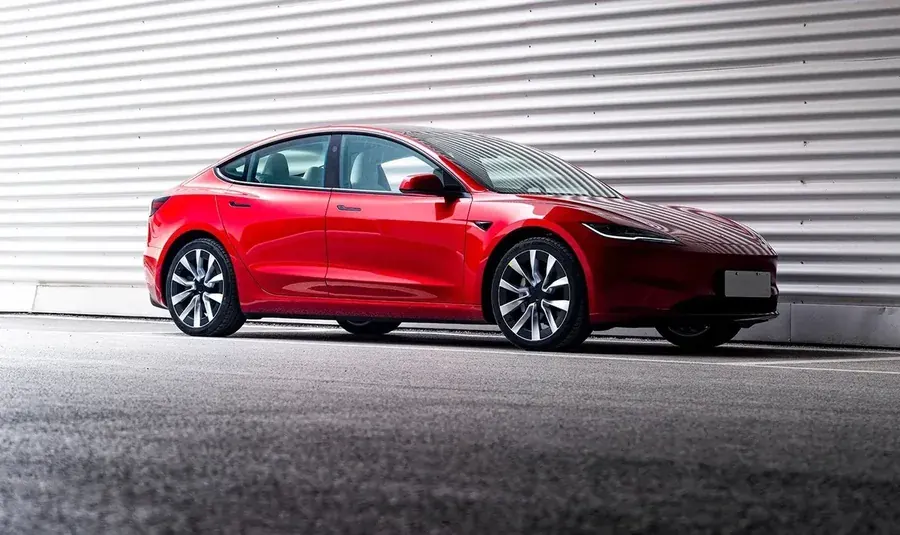 Model 3 Highland
