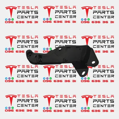 109879000C - Кронштейн кріплення актуатора замка капота RH Tesla Model 3