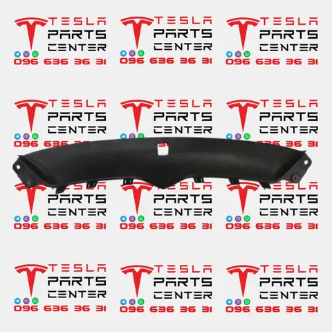 104702100E - Накладка верхня решітки радіатора (2015-2021) Tesla Model X