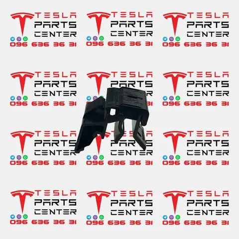 147287200C - Фіксатор переднього багажника (2024) Tesla Model 3, Y, Highland, Juniper
